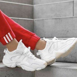Adidas Originals Womens Size 10 White Magmur Shoes